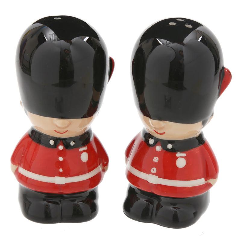 Novelty Guardsman Ceramic Salt and Pepper Set - DuvetDay.co.uk