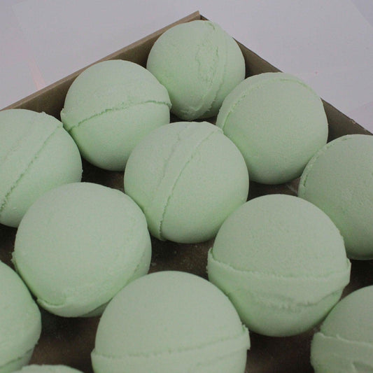 Lemon Eucalyptus Jumbo Bath Bomb - DuvetDay.co.uk